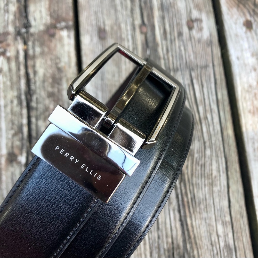Perry Ellis shiny black leather Mens belt size 36